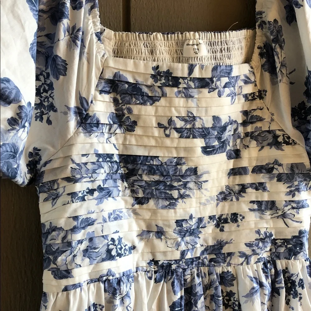 Abercrombie & Fitch Blue Floral Dress